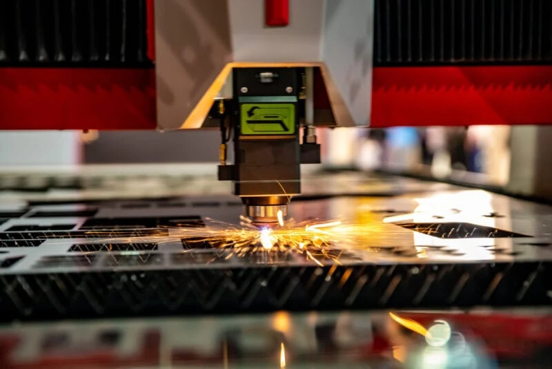 Top Benefits of Using Laser Engravers for Metal Projects Top Benefits of Using Laser Engravers for Metal Projects