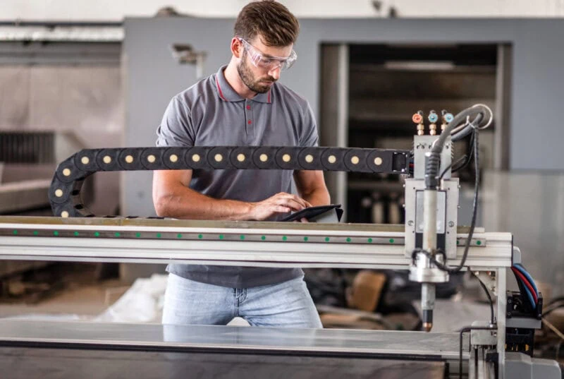CNC Plasma Cutting – Advantages and Disadvantages CNC Plasma Cutting – Advantages and Disadvantages